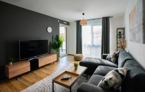 REITZ - Apartment I Zentrale Lage I Stellplatz I 55qm I 2 Zimmer I Küche I Bad I Terrasse